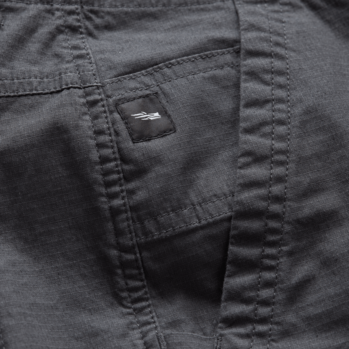 Sitka M's Tarmac Short 10"