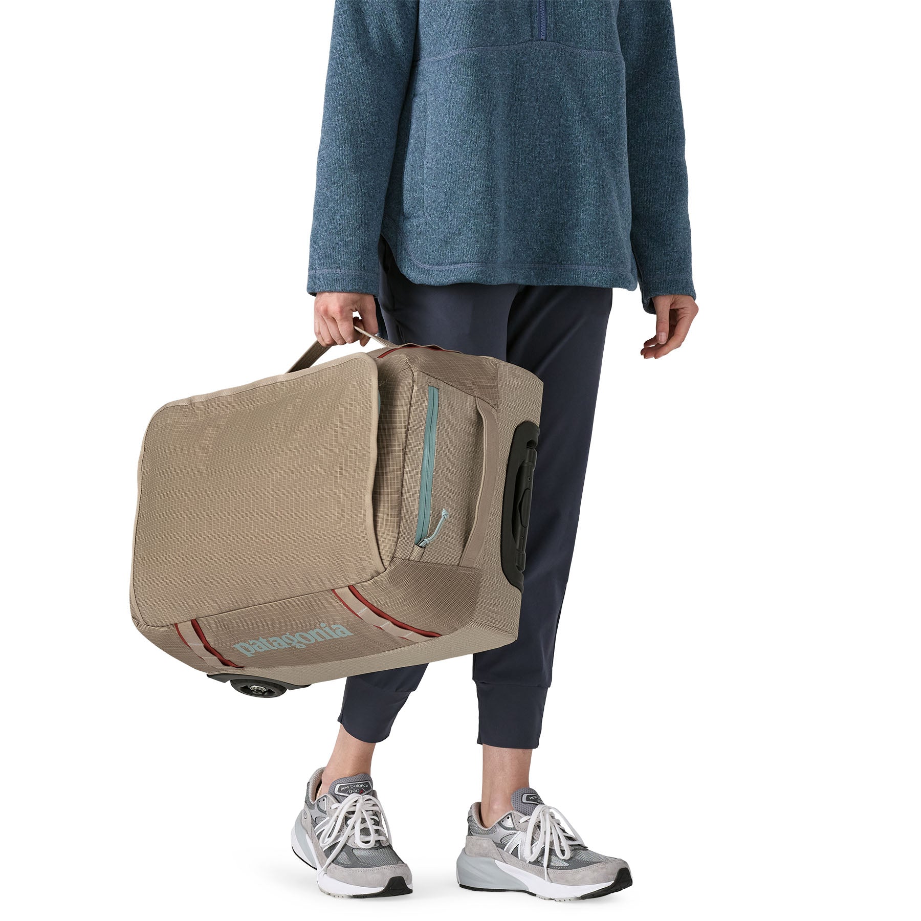 black hole wheeled duffel 45l patagonia Patagonia Black Hole Wheeled Duffel 40L