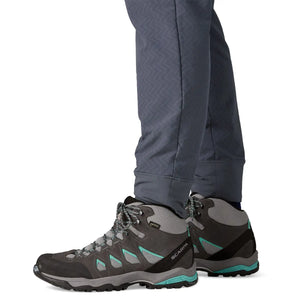 Patagonia W's R2 CrossStrata Pants