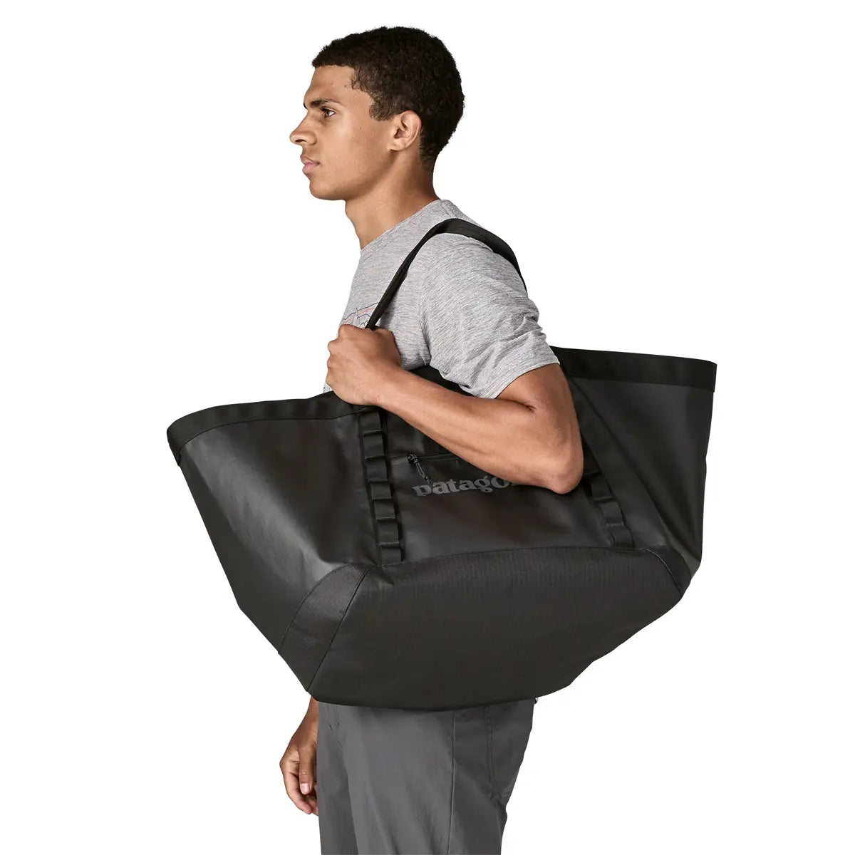 patagonia lightweight black hole gear bag "Black Tote 61L " And for maximum convenience Patagonia - Black Hole Gear