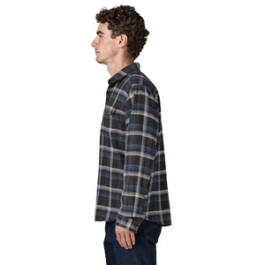 Patagonia M's L/S Lightweight Fjord Flannel Shirt